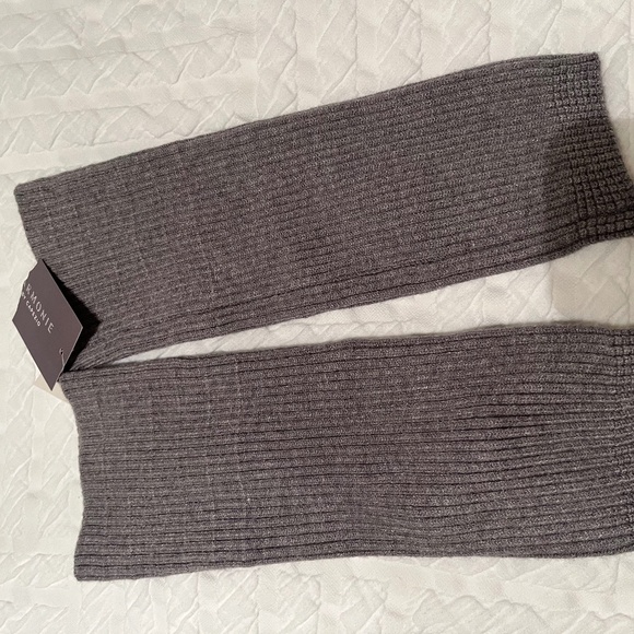 Harmonie by Capezio Ribbed Gray Ballet Leg Warmers 12” - Picture 1 of 3